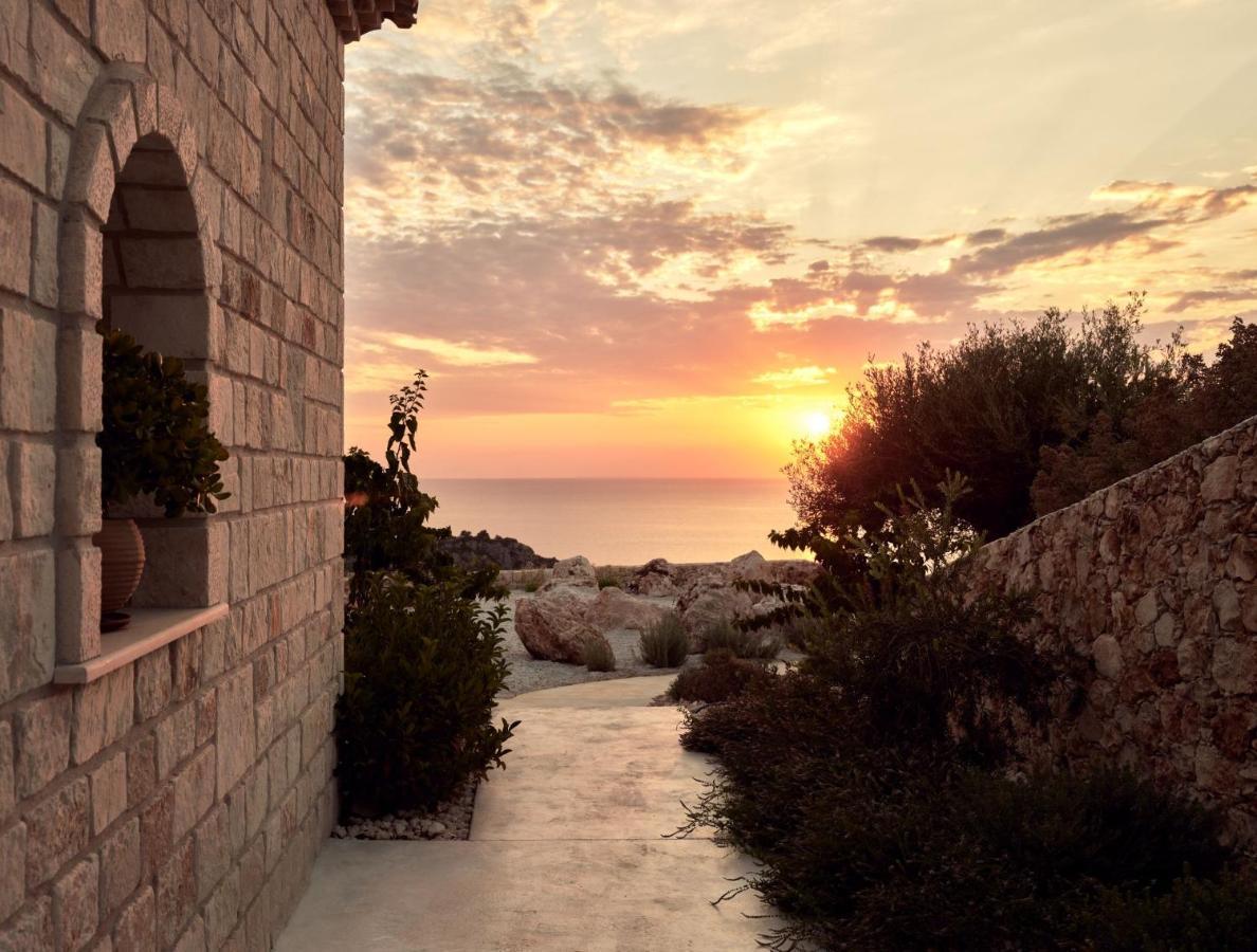 Rebek Luxury Villas & Suites Agios Nikolaos  Esterno foto